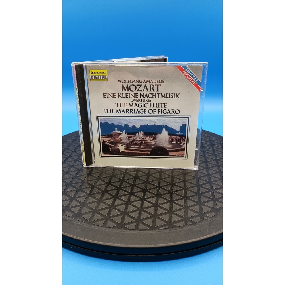 Mozart Eine Kleine Nachtmusik CD 1990 The Magic Flute Marriage of Figaro CDQ2024